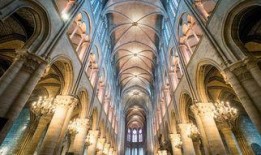 巴黎圣母院在线观看,穿越时空的浪漫之旅，在线重温经典